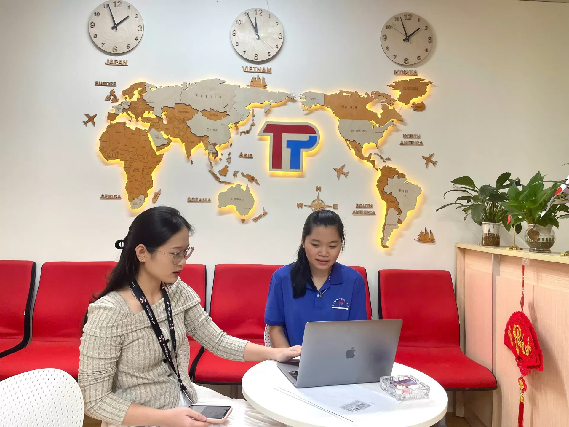 HỌC VIÊN CÔNG TY THỊNH PHÁT TIÊN PHONG DU HỌC NGÀNH ĐIỀU DƯỠNG TẠI HÀN QUỐC